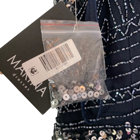MARINA Deco Beaded Mesh A Line Gown with Godet Skirt Navy Size 2 NWT - Picture 6 of 12